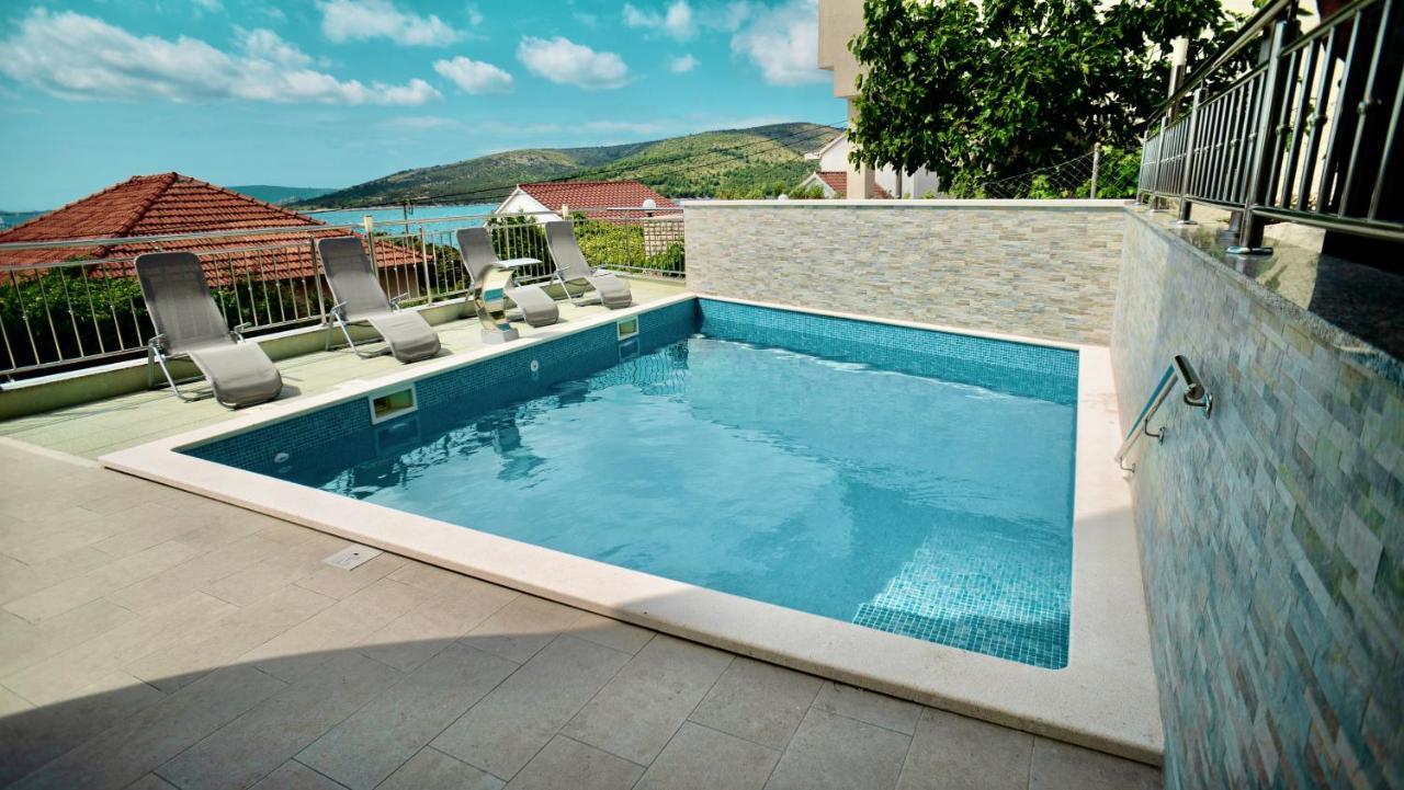 Trogir-Luxury Villa Sapphirus Seget Vranjica Exteriör bild