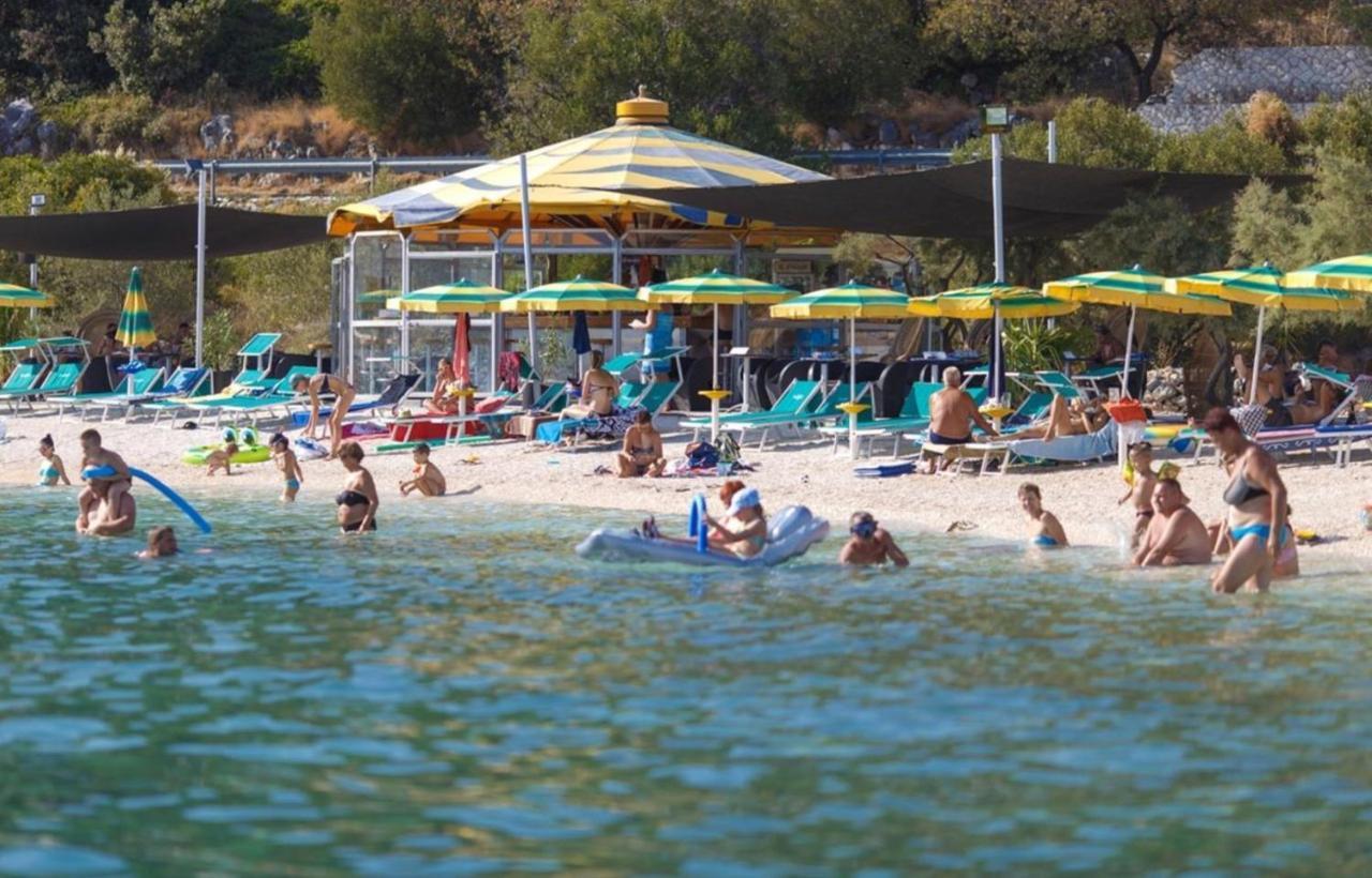 Trogir-Luxury Villa Sapphirus Seget Vranjica Exteriör bild