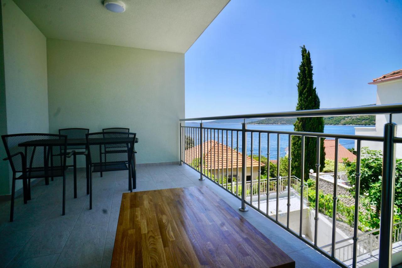 Trogir-Luxury Villa Sapphirus Seget Vranjica Exteriör bild